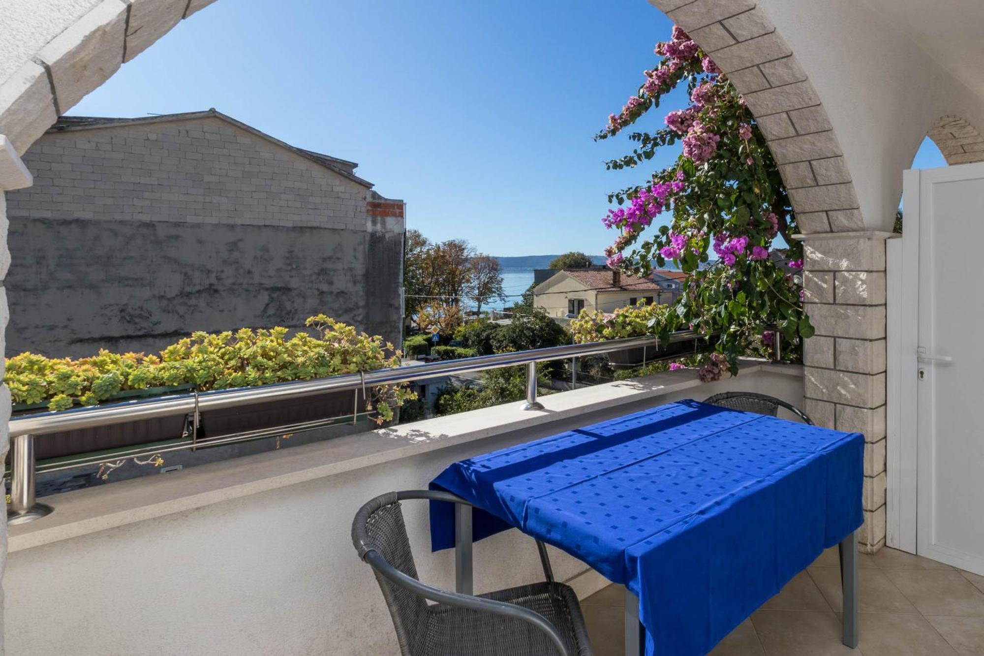 Apartments Cipetic Kaštela Kültér fotó